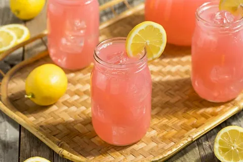 Strawberry Lemonade 2 How to Make Strawberry Lemonade